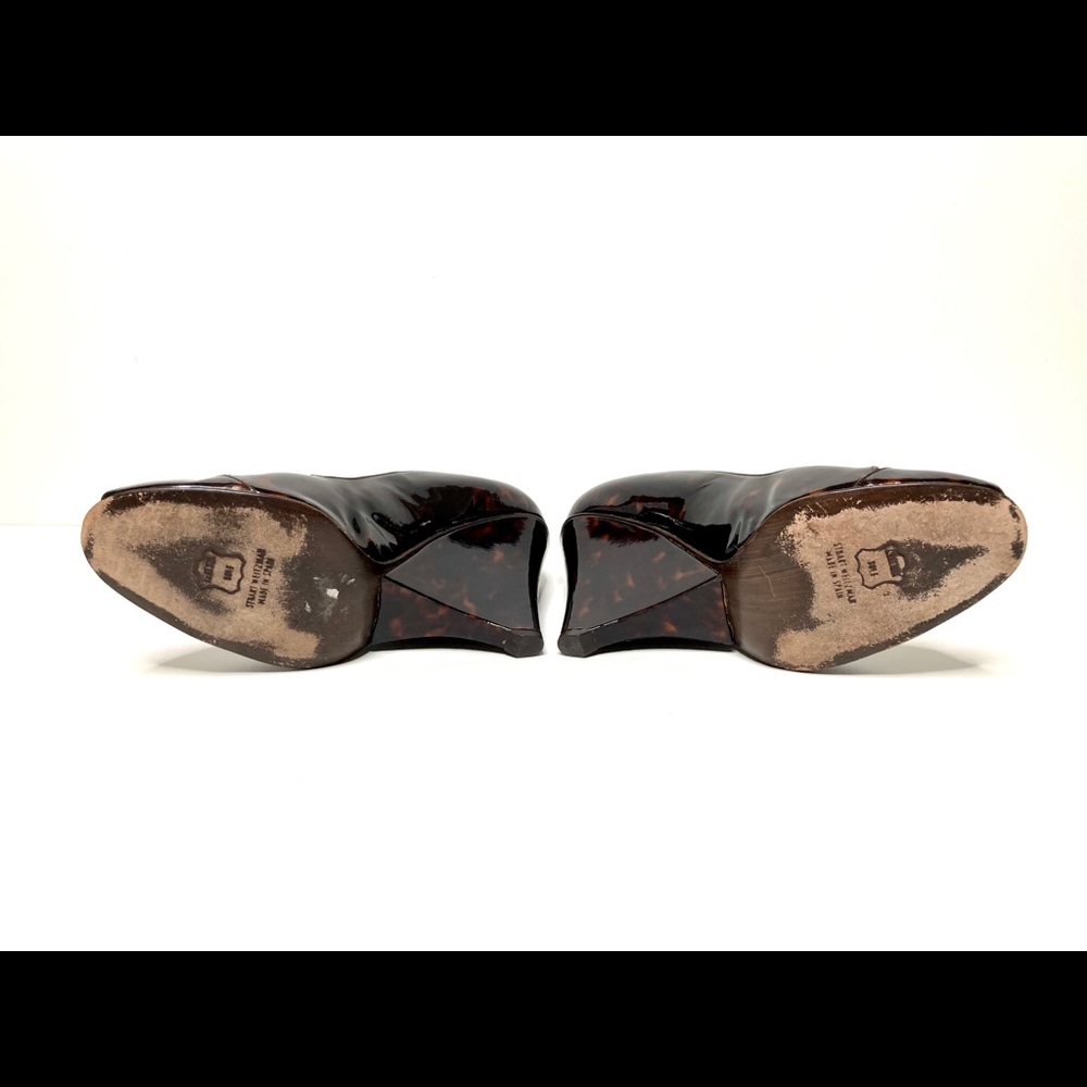 Unique Stuart Weitzman Tortoise Wedges - image 8
